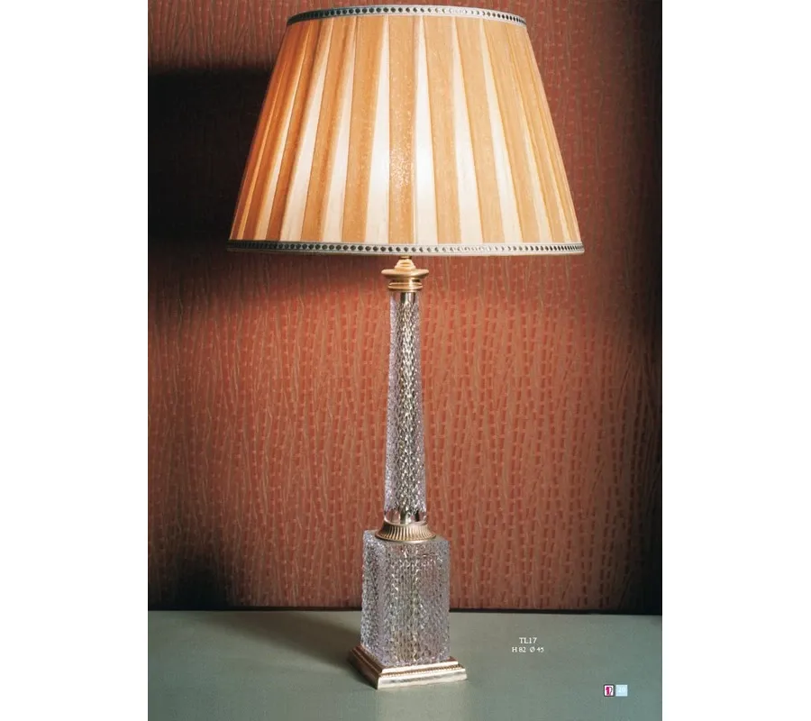 obrazek 1 Diamentowa lampa kryształowa ze stożkowym kloszem - Il Paralume Marina