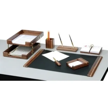 Zdjęcie Wyszukany zestaw na biurko