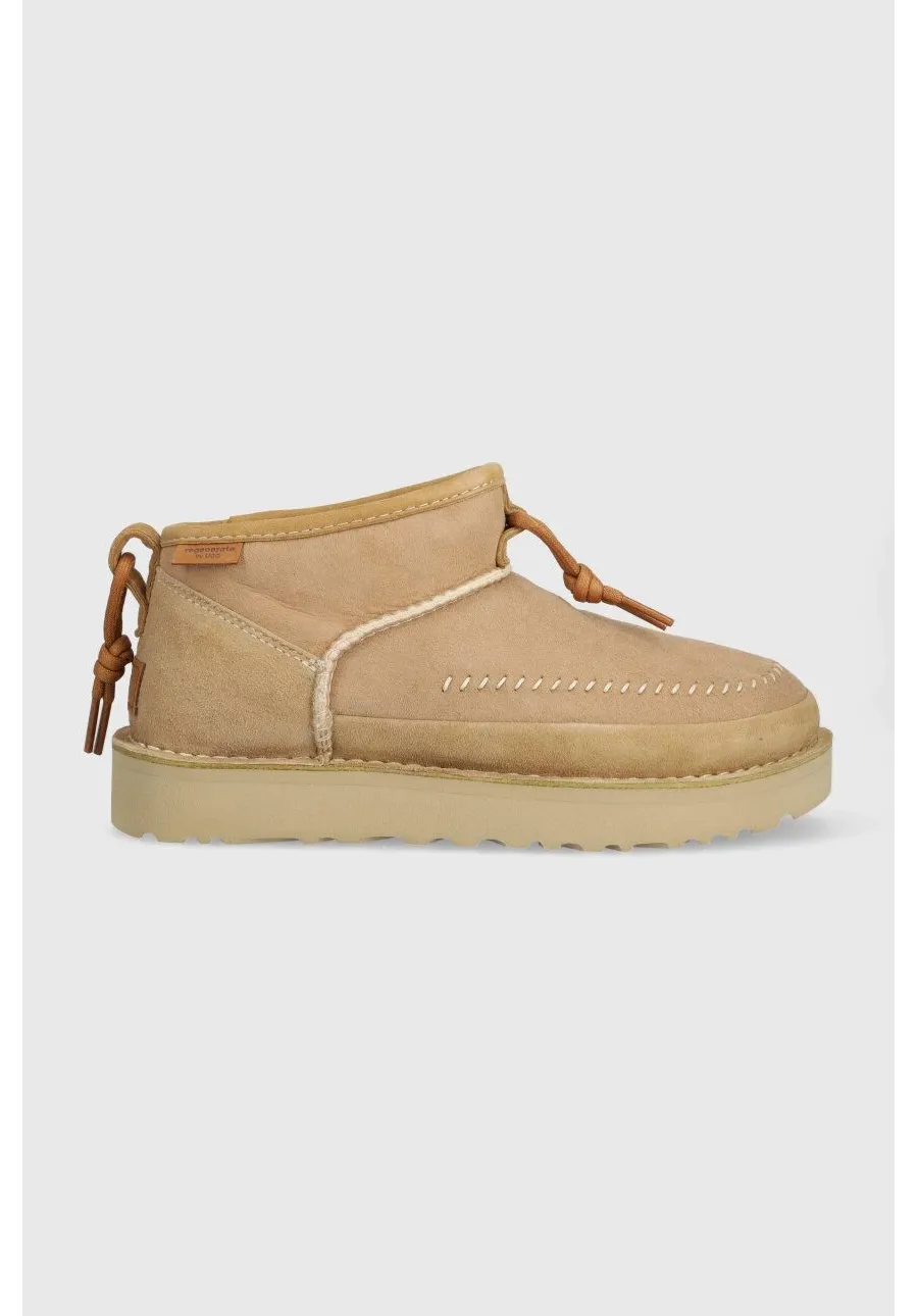 obrazek 1 UGG śniegowce zamszowe Ultra Mini Crafted Regenerate kolor beżowy 1152953