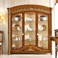 Zdjęcie Stylowa duża klasyczna witryna do salonu z Włoch