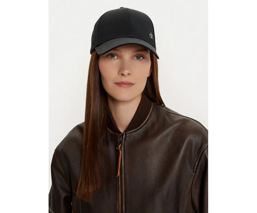 obrazek 1 Calvin Klein Czapka z daszkiem K60K613102 Czarny