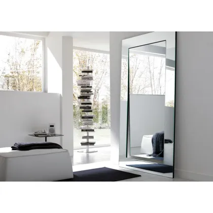 Zdjęcie Nowoczesne lustro podłogowe do salonu - Tonelli Design