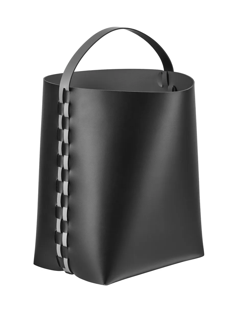obrazek 1 Wyjątkowy skórzany czarny kosz Helena z rączką 35x30xH45 cm