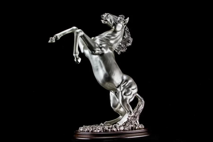 obrazek 1 Fantastyczna figura ogiera