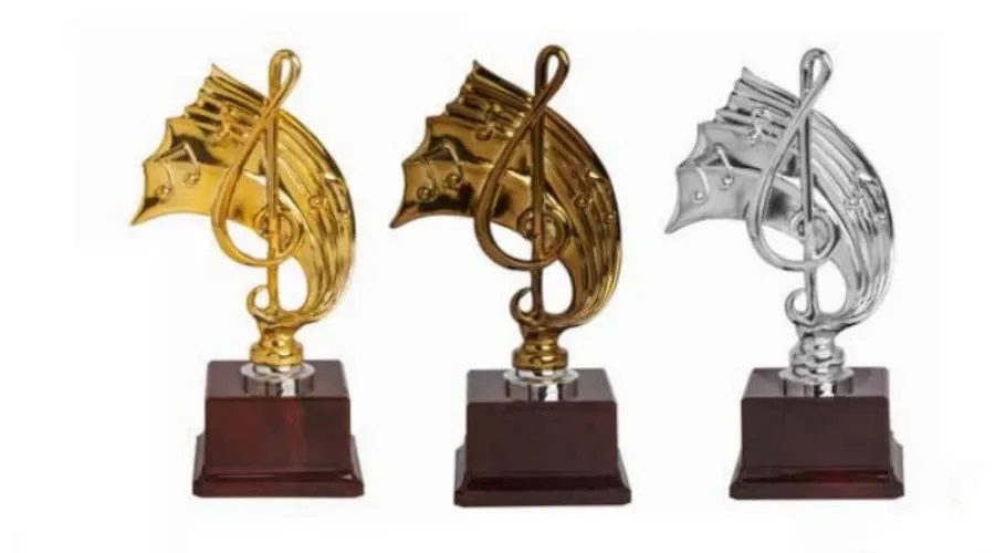 obrazek 1 Upominkowa statuetka dla muzyka