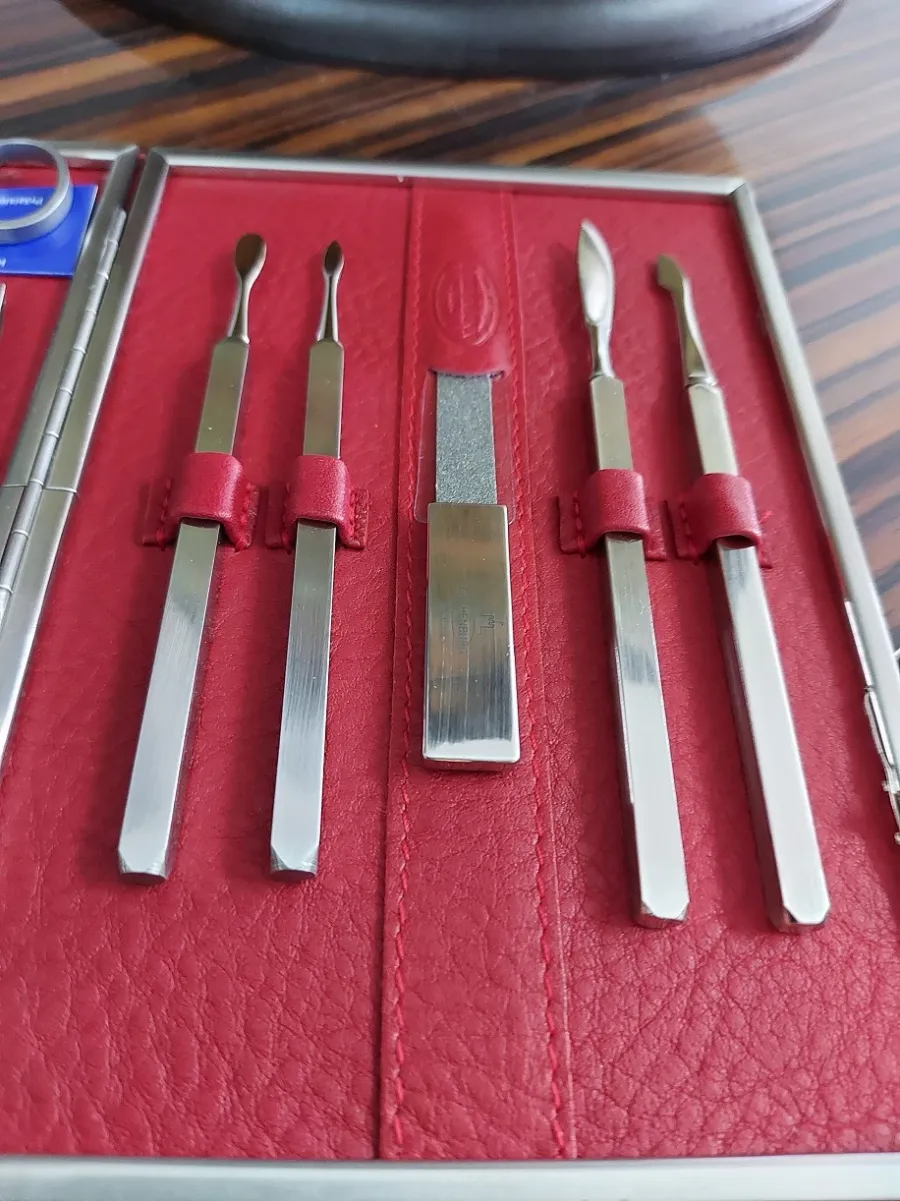 obrazek 7 Piękny komplet do manicure