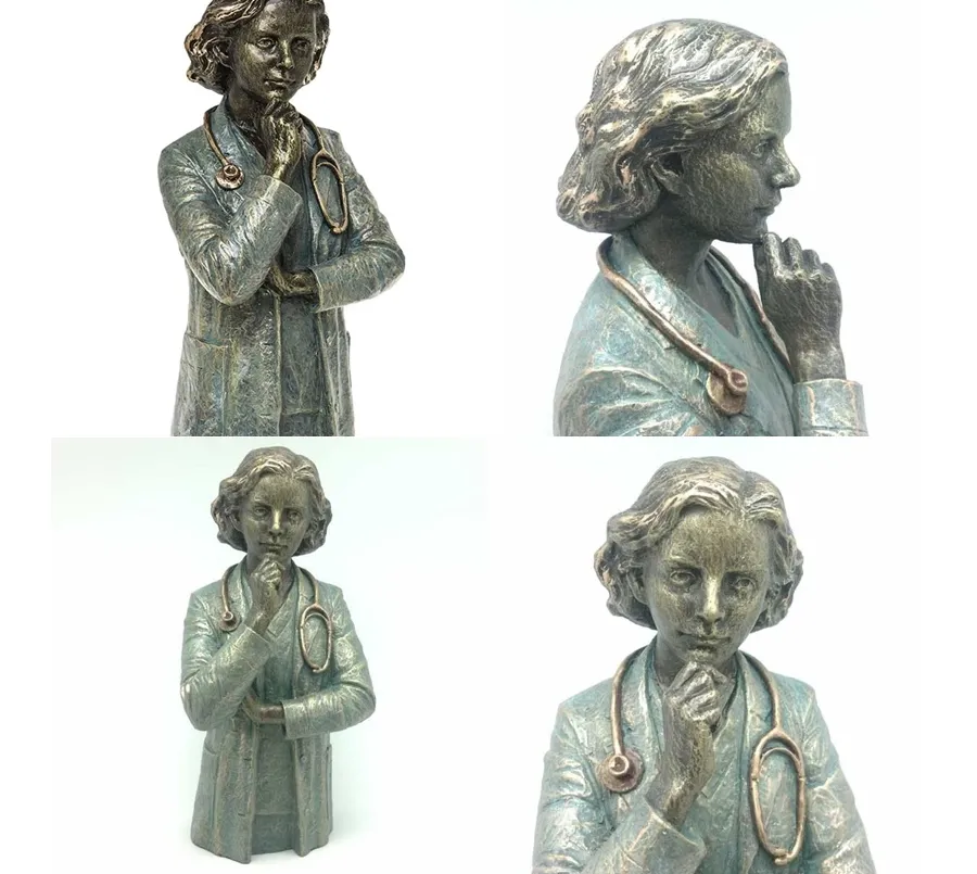 obrazek 3 Figurka Pani Doktor
