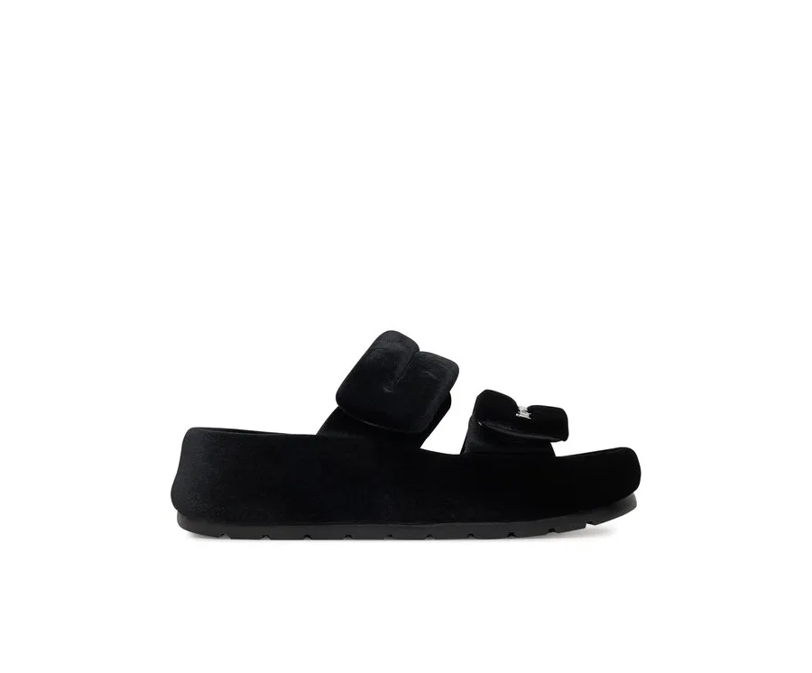 obrazek 1 Juicy Couture Klapki WSS21513-01 Czarny