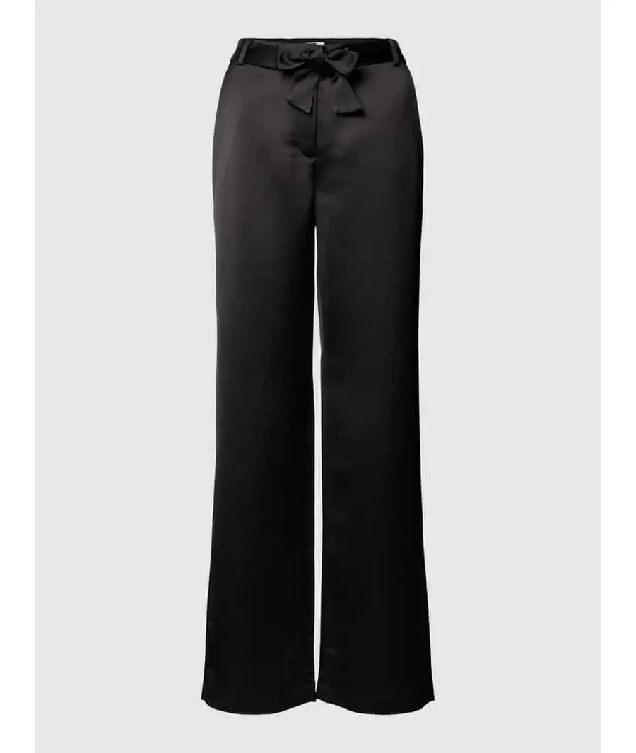 obrazek 1 Spodnie materiałowe z wiązanym detalem