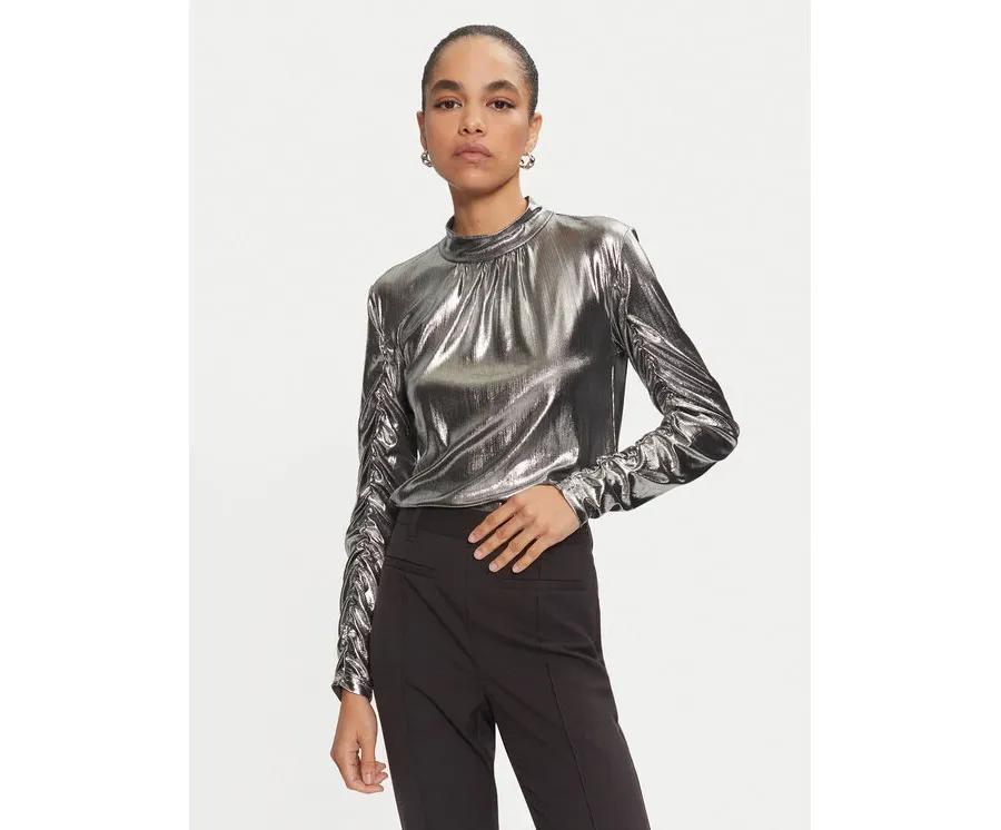 obrazek 1 Karen by Simonsen Bluzka Regitze 10105118 Srebrny Slim Fit