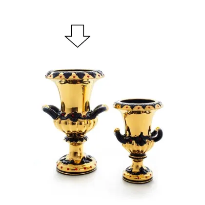 Picture Stylish ceramic vase in baroque style - Ceramiche ML