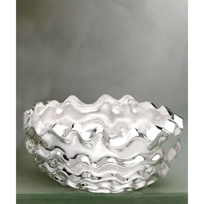 Zdjęcie Oryginalna miska ze srebra o falistym kształcie – Pampaloni