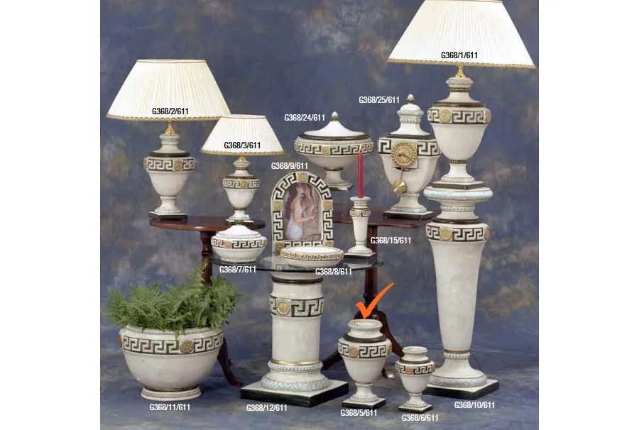 picture 1 Luxurious living room vase from Italy