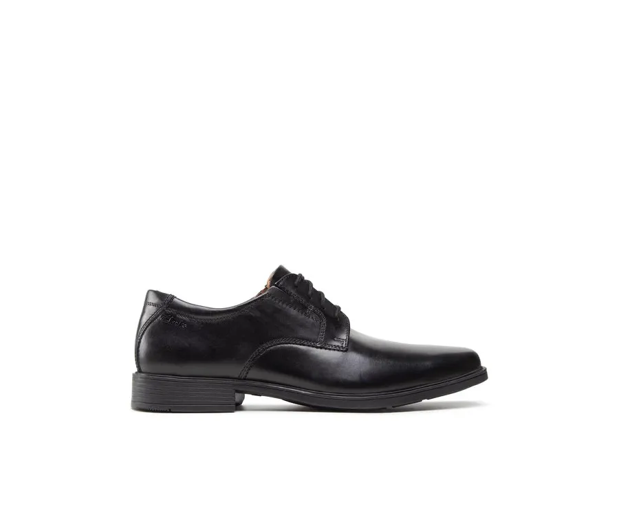 obrazek 1 Clarks Półbuty Tilden Plain 261103507 Czarny