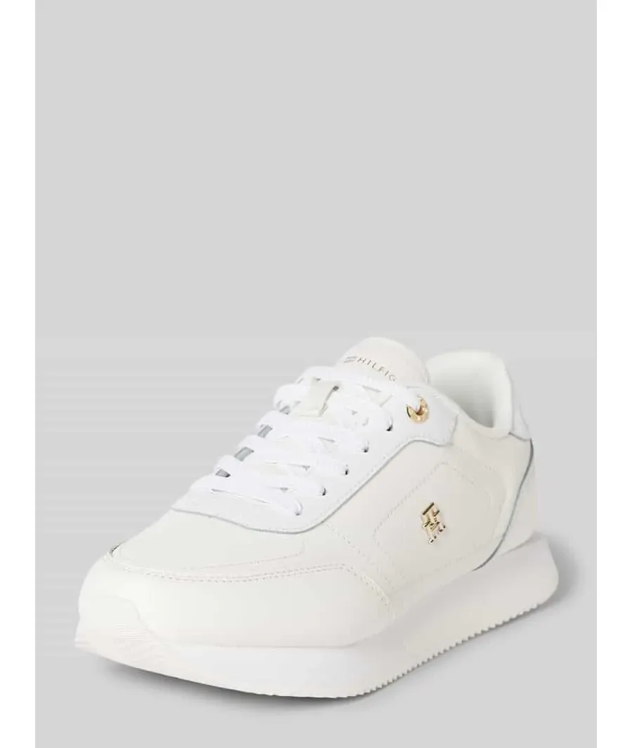 obrazek 1 Sneakersy skórzane z detalem z logo