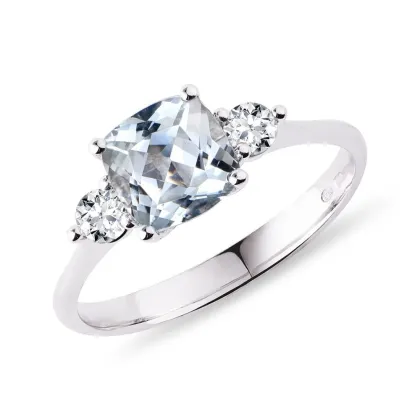 Zdjęcie Pierścionek z akwamarynem i brylantami w białym złocie KLENOTA