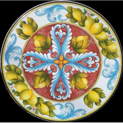 Zdjęcie Stylowy blat z lawy wulkanicznej do ogrodu i na taras zdobiony roślinnym ornamentem – Ceramiche Valchida