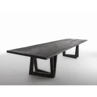 Zdjęcie Solidny włoski stół Quadror 03 w trzech wariantach do wyboru