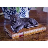 Zdjęcie Egzotyczny przycisk do papieru