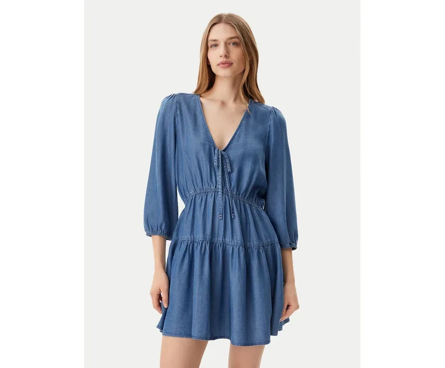 obrazek 1 Tommy Jeans Sukienka codzienna DW0DW20612 Niebieski Relaxed Fit