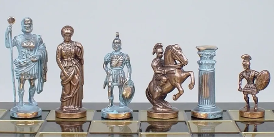 picture 1 Exclusive brass chess pieces – Battle of Corinth 