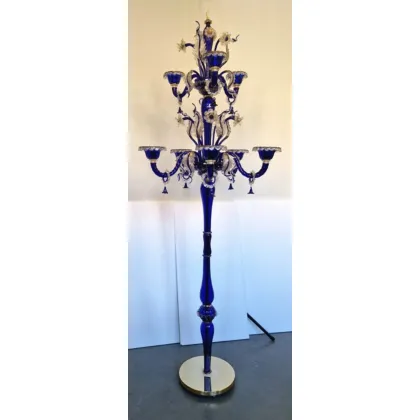Zdjęcie Lampa stojąca Murano w kolorze głębokiego błękitu z przezroczystymi złotymi zdobieniami – Il Paralume Marina