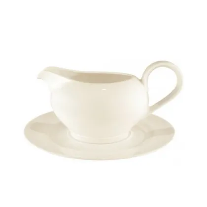 Zdjęcie Kremowa sosjerka w stylu klasycznym z Niemiec – Tettau