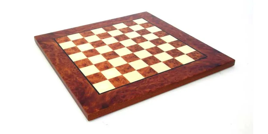 picture 3 Exclusive chess set made from wood and brass