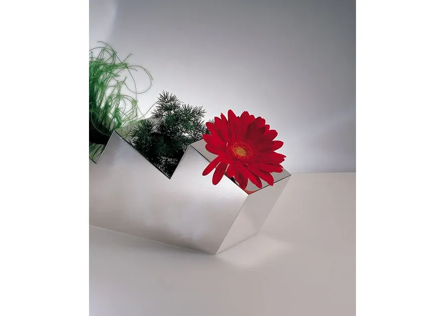 obrazek 2 Elegancki wazon wykonany ze srebra - Pampaloni