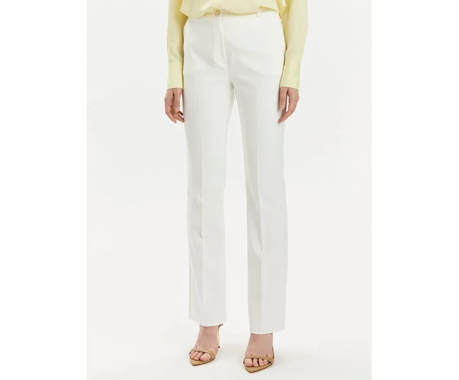 obrazek 1 Rinascimento Spodnie materiałowe CFC0118270003 Biały Regular Fit