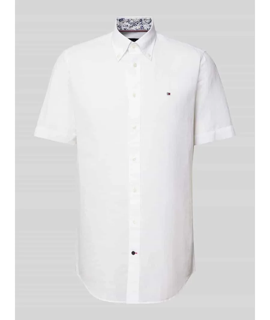 obrazek 1 Koszula biznesowa o kroju regular fit z kołnierzykiem typu button down