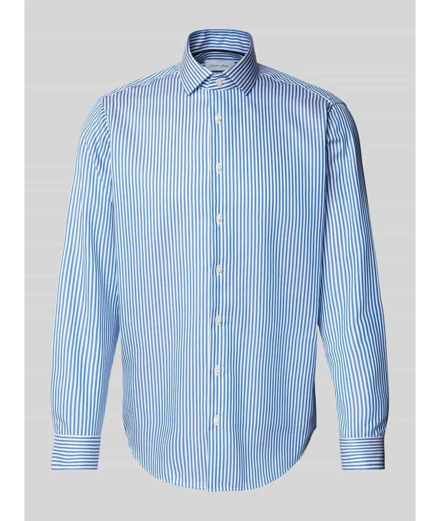 obrazek 1 Koszula biznesowa o kroju regular fit z kołnierzykiem typu kent