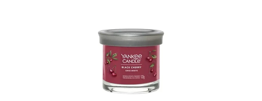 obrazek 1 Yankee Candle Black Cherry Signature Tumbler Świeca zapachowa 122 g