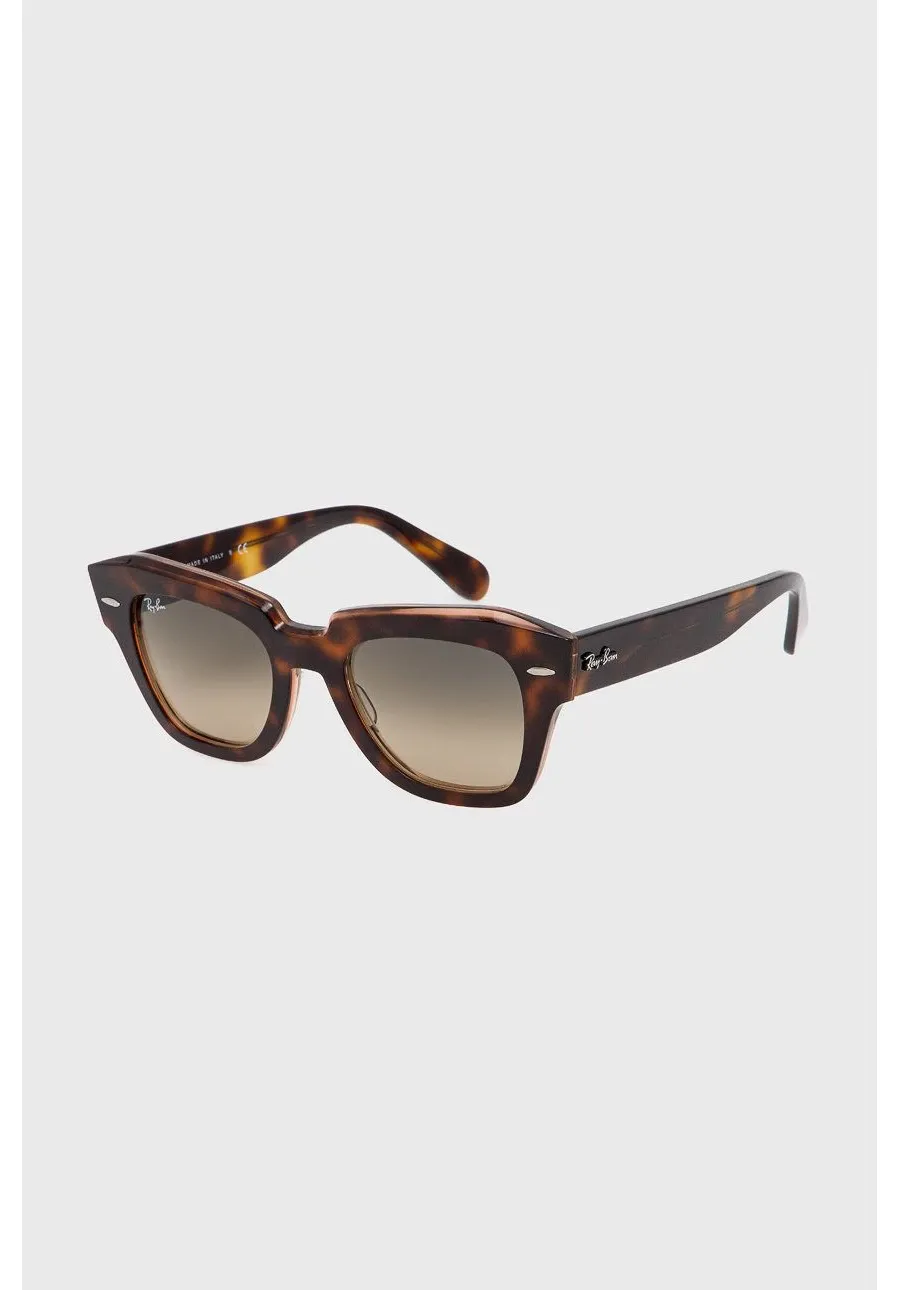 obrazek 1 Ray-Ban okulary przeciwsłoneczne STATE STREET damskie kolor brązowy 0RB2186