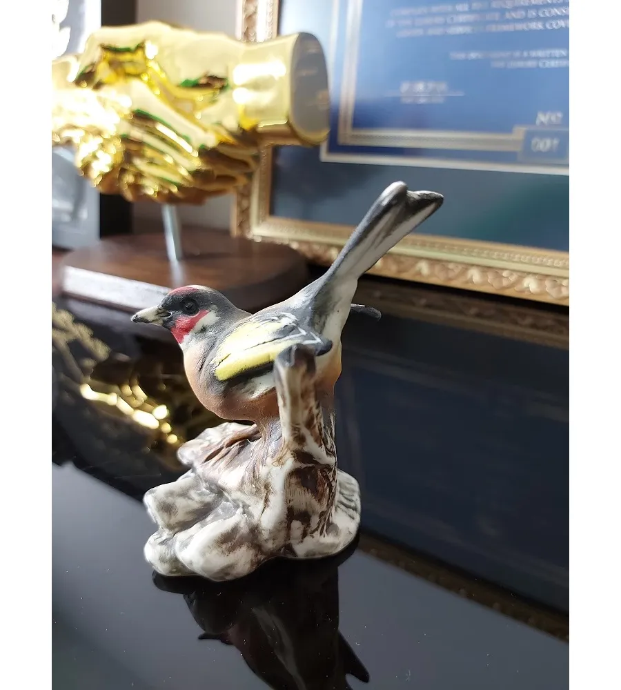 obrazek 3 Prestiżowa porcelanowa figura ptaka