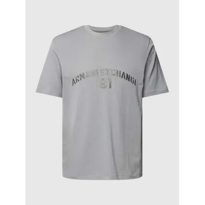 Zdjęcie T-shirt z nadrukiem z logo