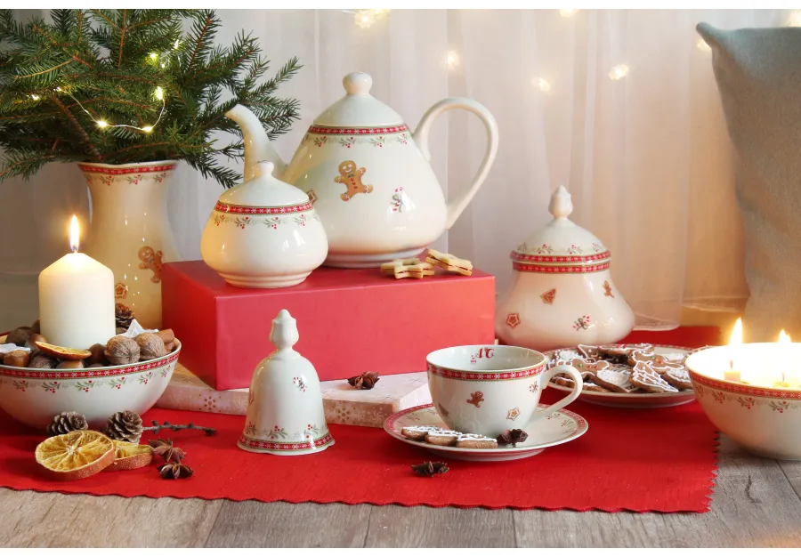 obrazek 3 Piękny stylowy czajniczek z porcelany w kolorze kości słoniowej z bożonarodzeniowym zdobieniem - Leander