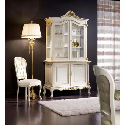 Zdjęcie Oryginalna witryna Regency do stylowej jadalni