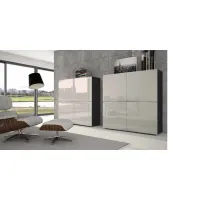 Picture Interesting, minimalist wardrobe - Epoca