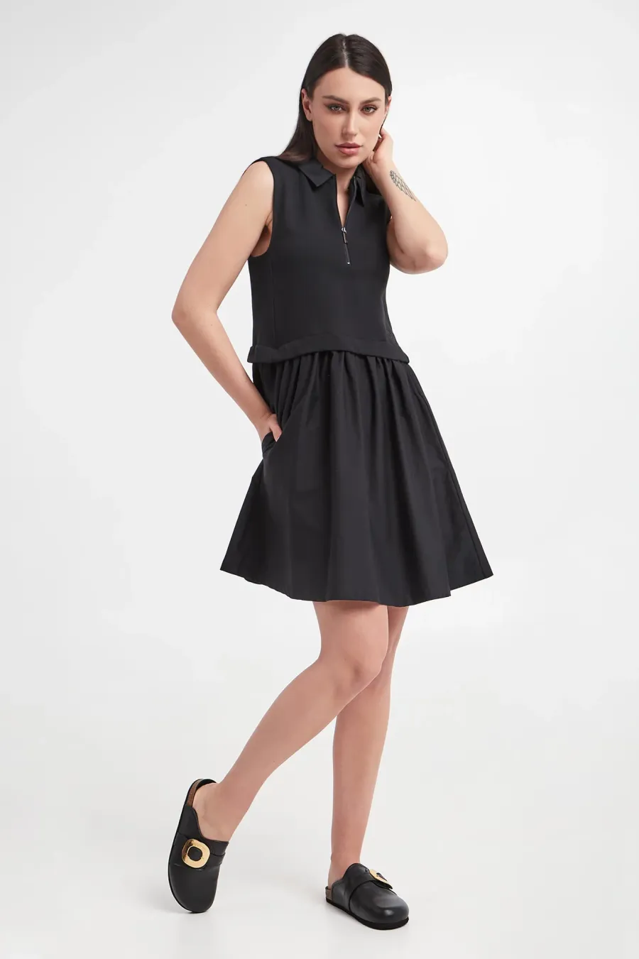 obrazek 1 Sukienka EMPORIO ARMANI Emporio Armani