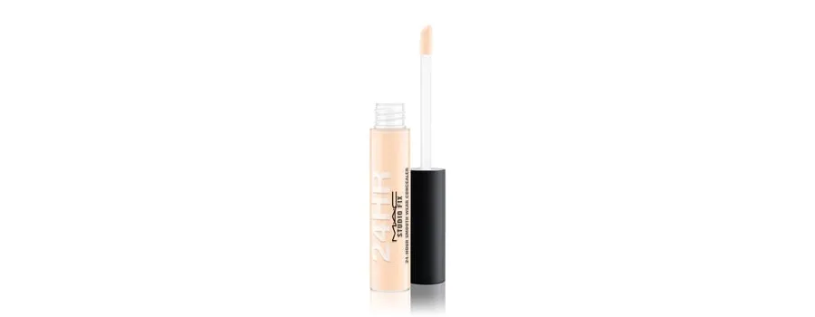 obrazek 1 MAC Studio Fix 24H Smooth Wear Korektor 7 ml Nr. Nc 15