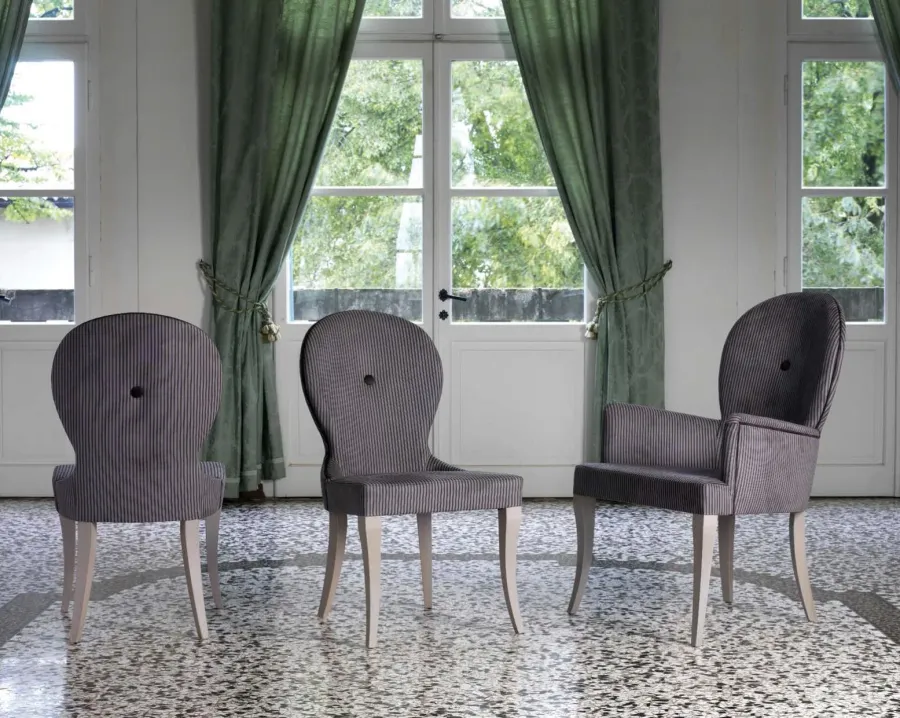 picture 1 Italian classic padded chair for unique interiors - Cantiero