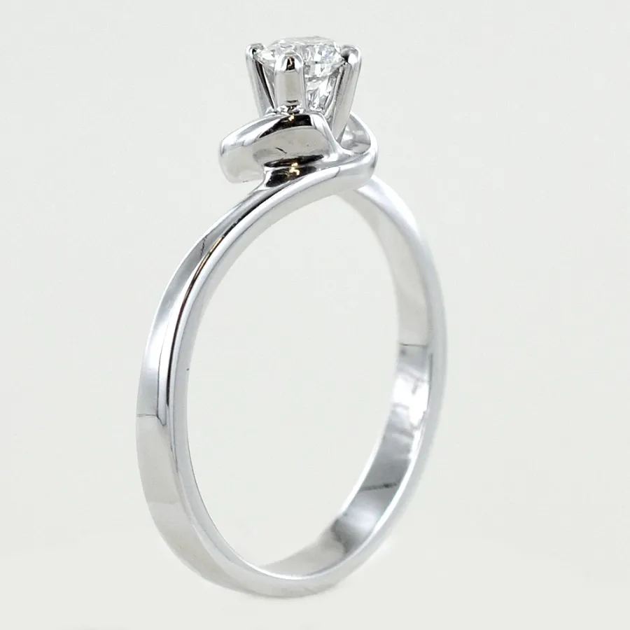 obrazek 6 Wyjątkowy pierścionek Solitaire z brylantem 0,24 ct