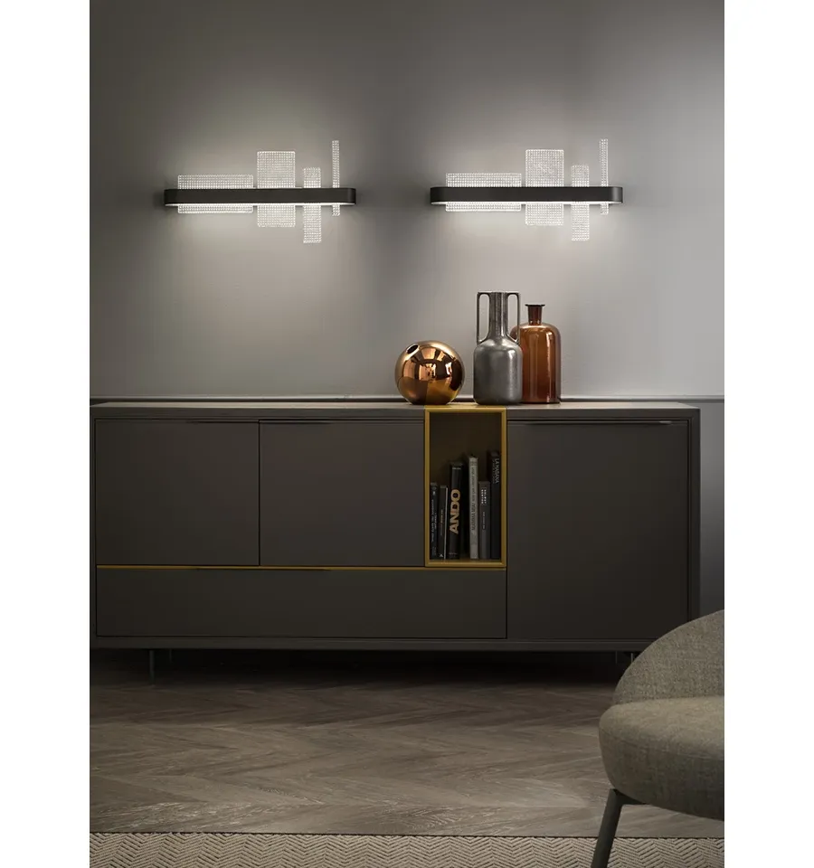 obrazek 1 Unikalna lampa ścienna od włoskiego producenta
