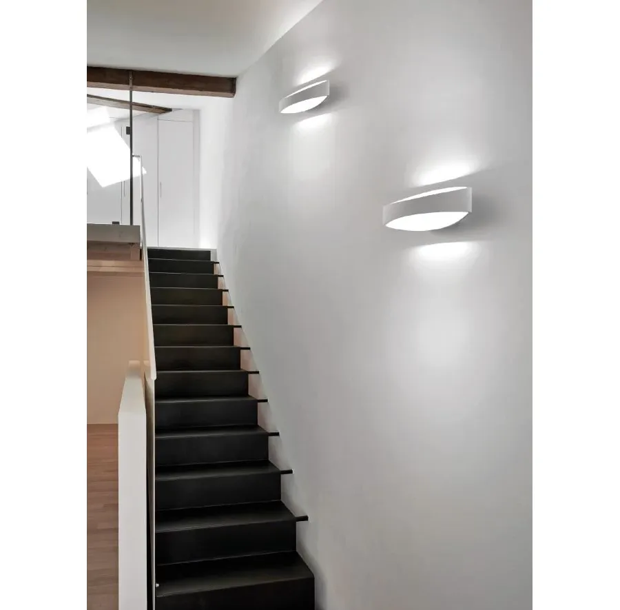 obrazek 1 Elegancka lampa ścienna, kinkiet Bridge