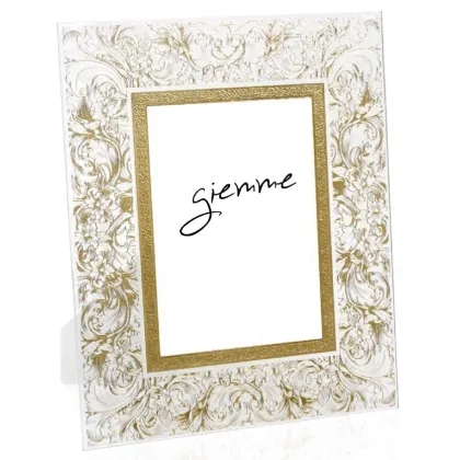 Picture Gold photo frame 13x18 cm decorated with a floral motif