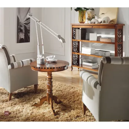 Zdjęcie Designerski okrągły stolik kawowy z wstawką w kształcie gwiazdy w stylu antycznym