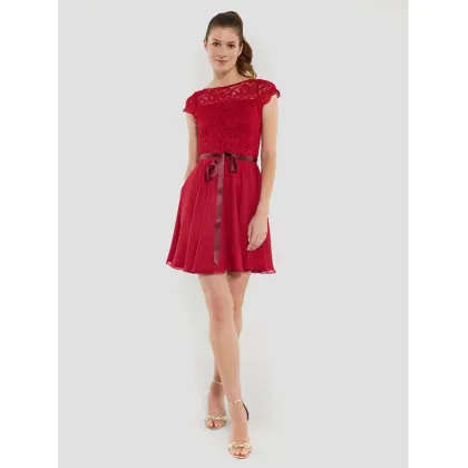 Zdjęcie Swing Sukienka koktajlowa 77760510 Czerwony Regular Fit