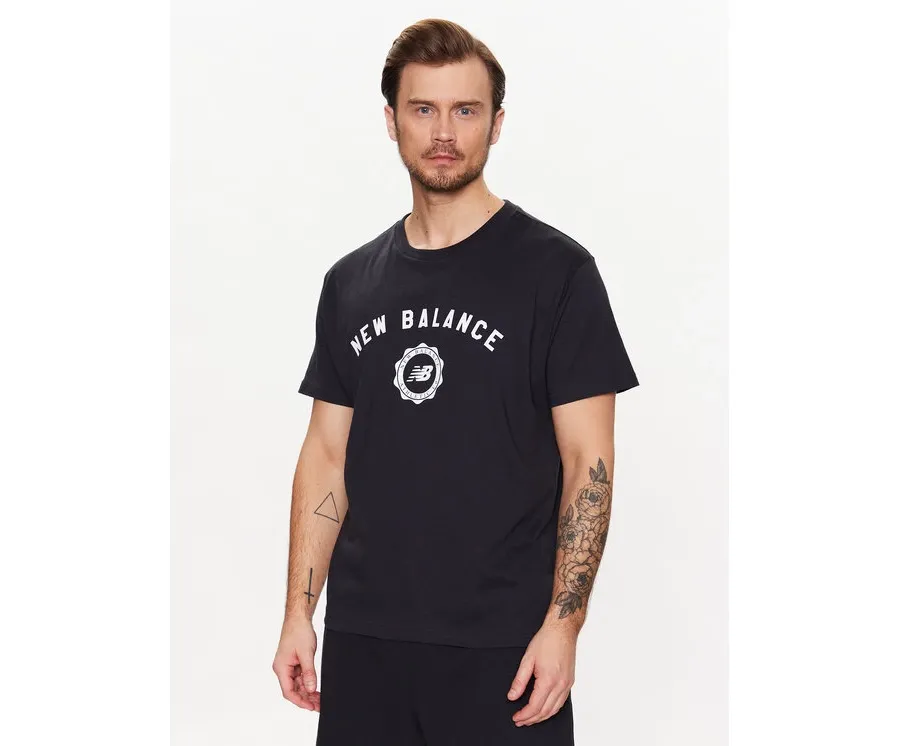 obrazek 1 New Balance T-Shirt MT31904 Czarny Relaxed Fit