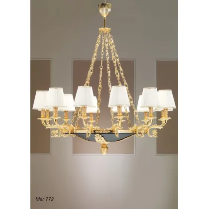 Zdjęcie Żyrandol z pozłacanego brązu z abażurami